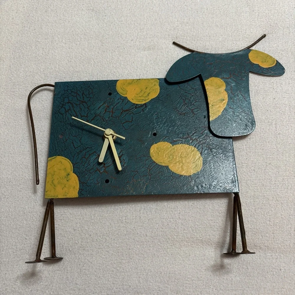 Artisan Designed Metal Cow Shaped Novelty Turquoise‎ Shelf  Clock  Works